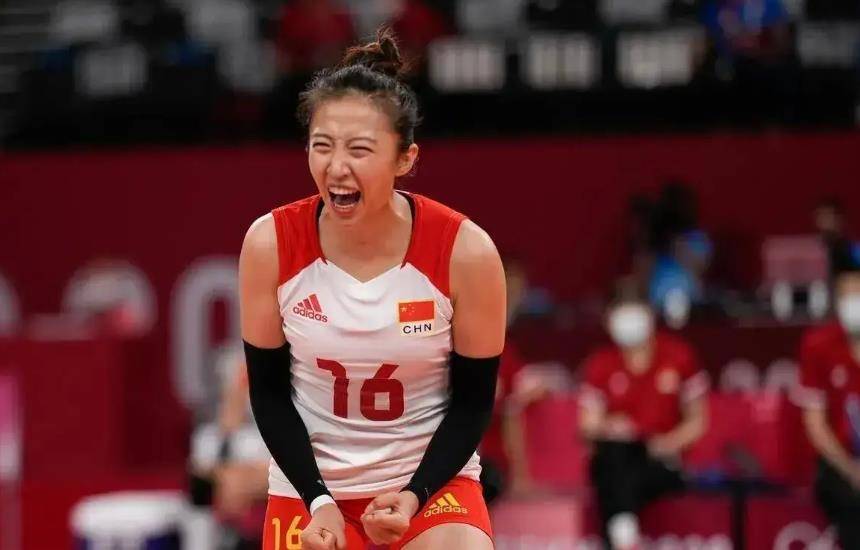 岁丁霞官宣决定,蔡斌批准,去向曝光,排协祝福_中国女排_联赛_波兰女排