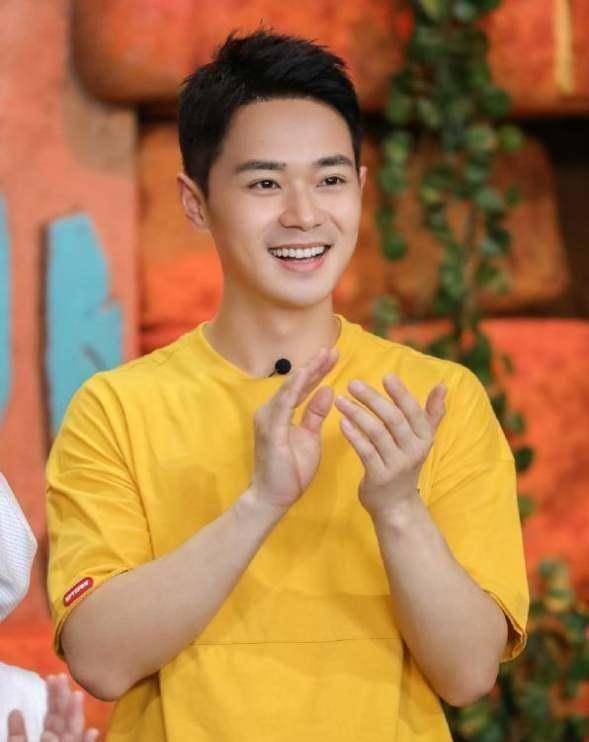 原创曹骏迎来事业春天获尔冬升青睐和鼓励直言已经加上尔导好友你怎么