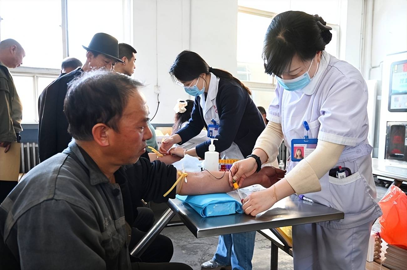 山西圣天宝地清城煤矿为职工进行职业病体检