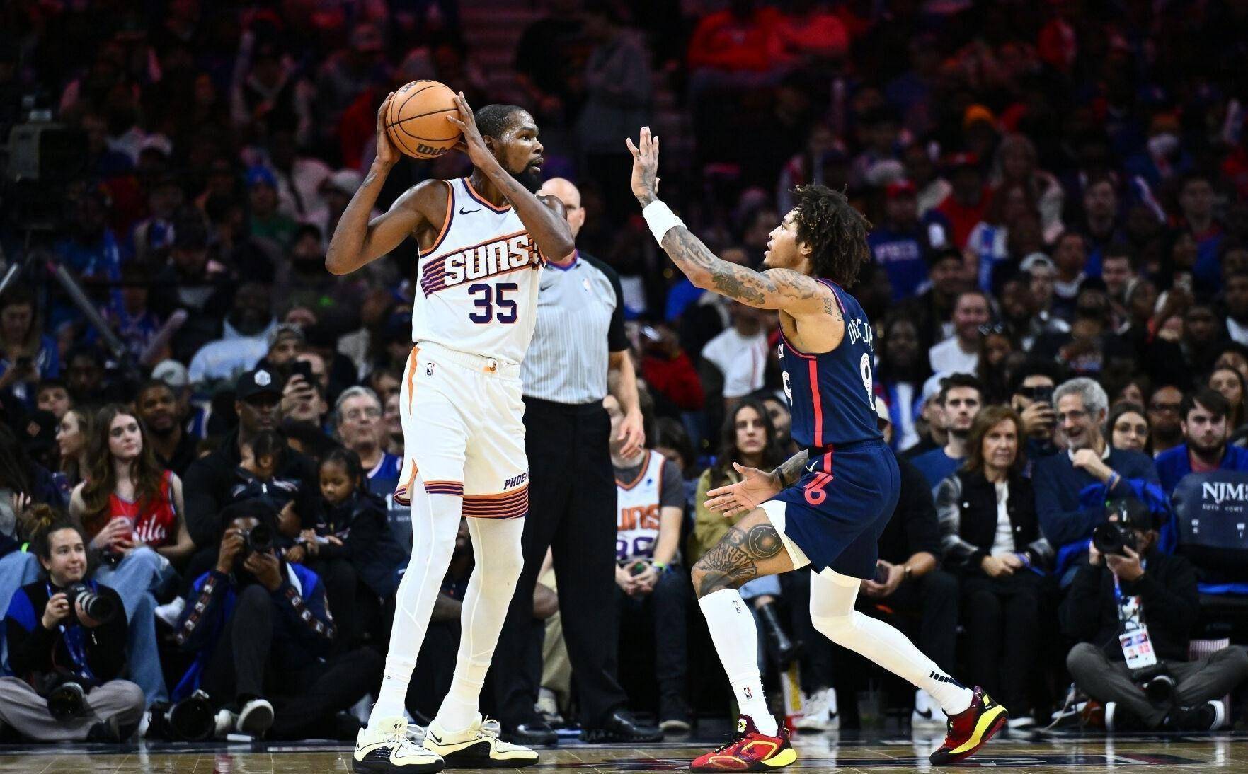 原创夺冠可能性微乎其微布克还有点不开心太阳的未来一片黑暗