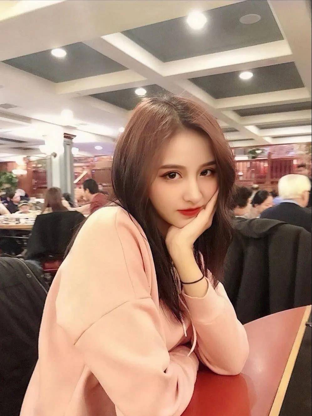 原创金子涵肤白貌美的她妥妥的气质女神