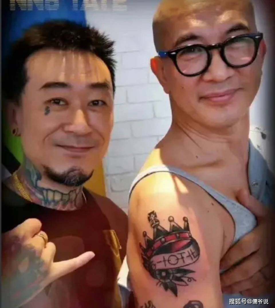 早前在汪小菲爆料大s婚内寄礼物给具俊晔之后,被卷入这件事的纹身师