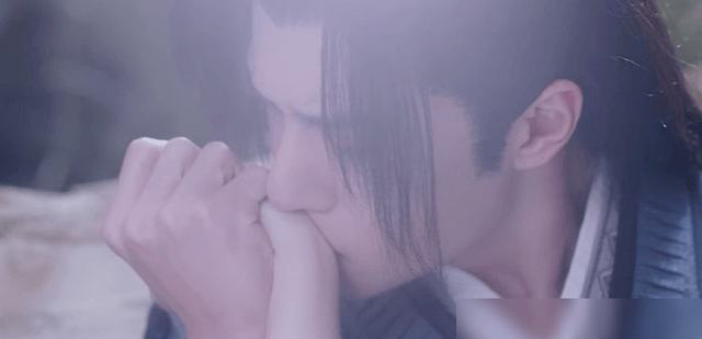 有翡谢允为周翡解毒太欲引遐想花絮王一博急得出声全员笑场