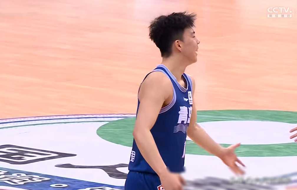 原创小将崭露头角21岁小将砍生涯新高完胜陈培东