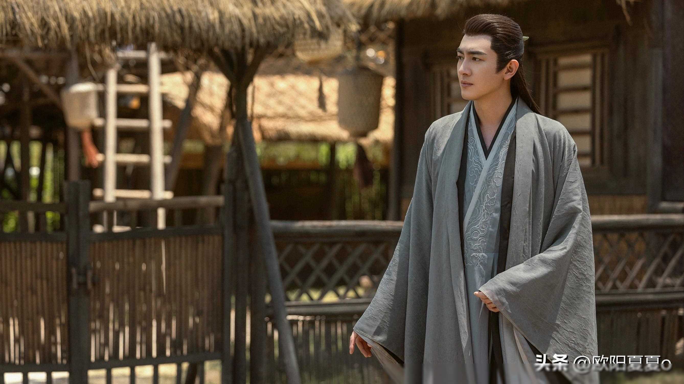 爱奇艺的《烈焰》将更新33至34集,任嘉伦,邢菲,祝绪丹和蒋欣将继续