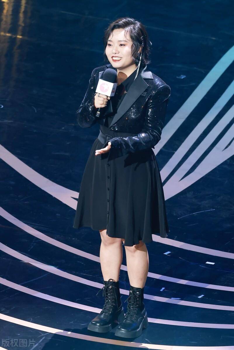 原创事业爱情双丰收自卑女孩李雪琴的逆袭之路恋爱脑也没那么可怕