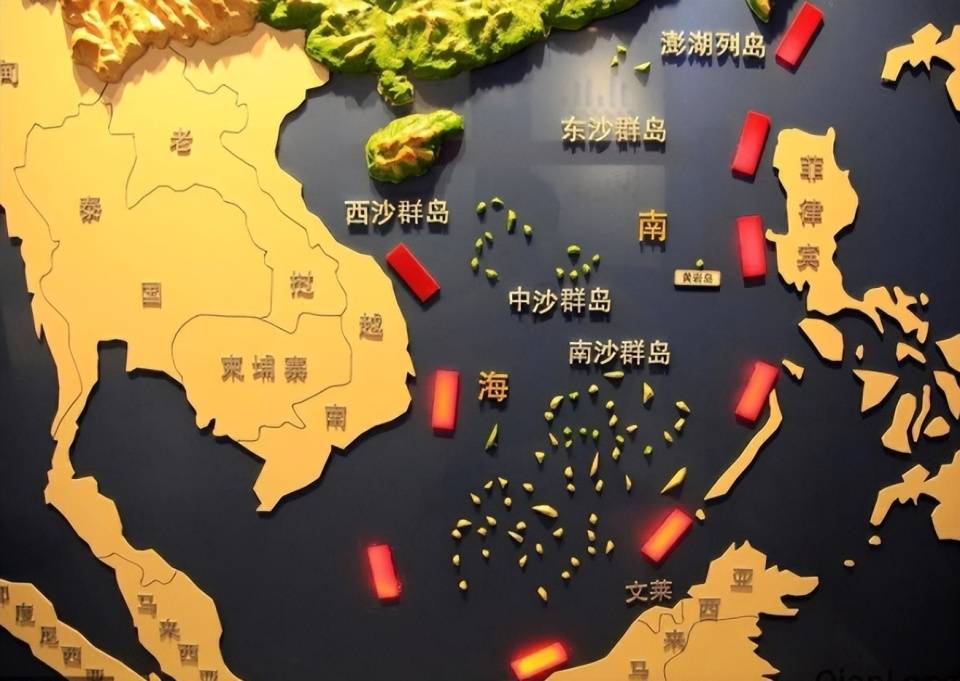 菲律宾表示,美日澳菲四国在南海举行联合军演,是支持菲律宾在2016年"