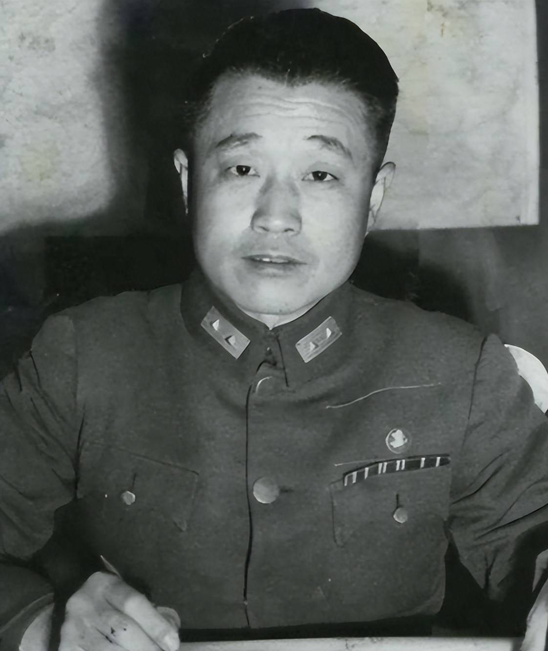 原创长期潜伏在蒋介石身边的三名地下党从未暴露身份他们都是谁