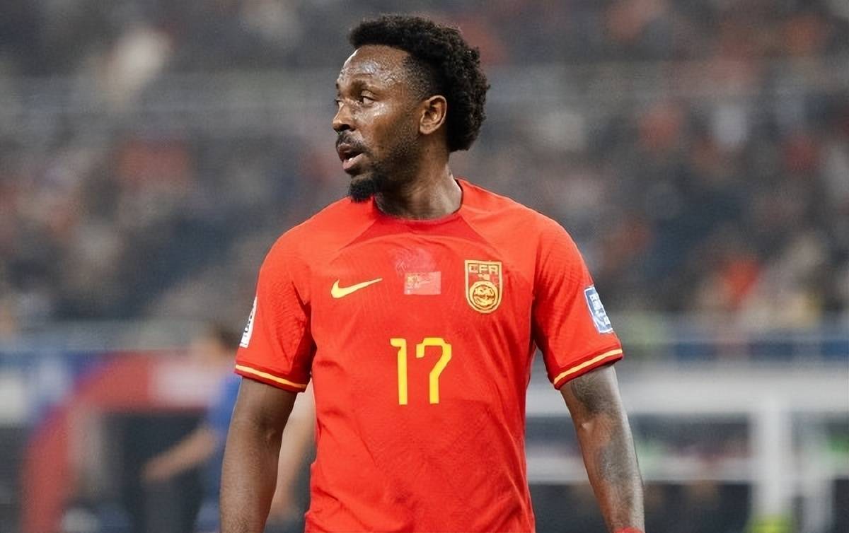 恭喜伊万!国足喜迎三大利好,27岁归化球员驰援,破泰国不再是梦