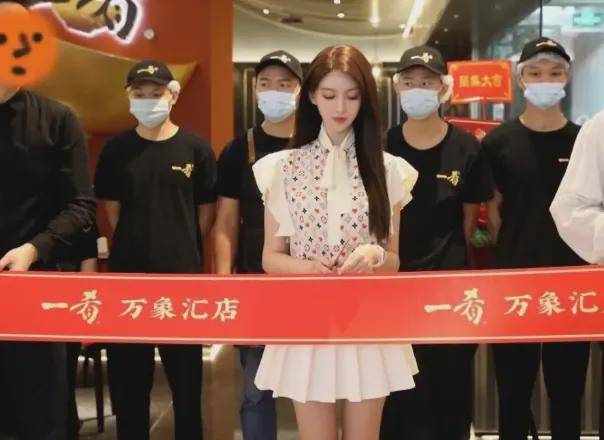 妻子年纪不大,水很深!_叶珂_前夫_网友