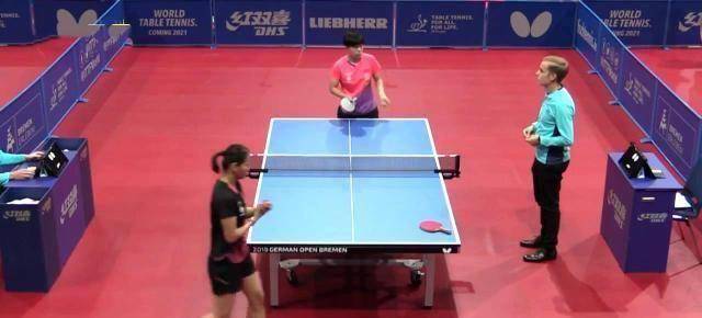 国乒"内战",两人一共被罚了7分,气得扔球拍_顾玉婷_王艺迪_警告