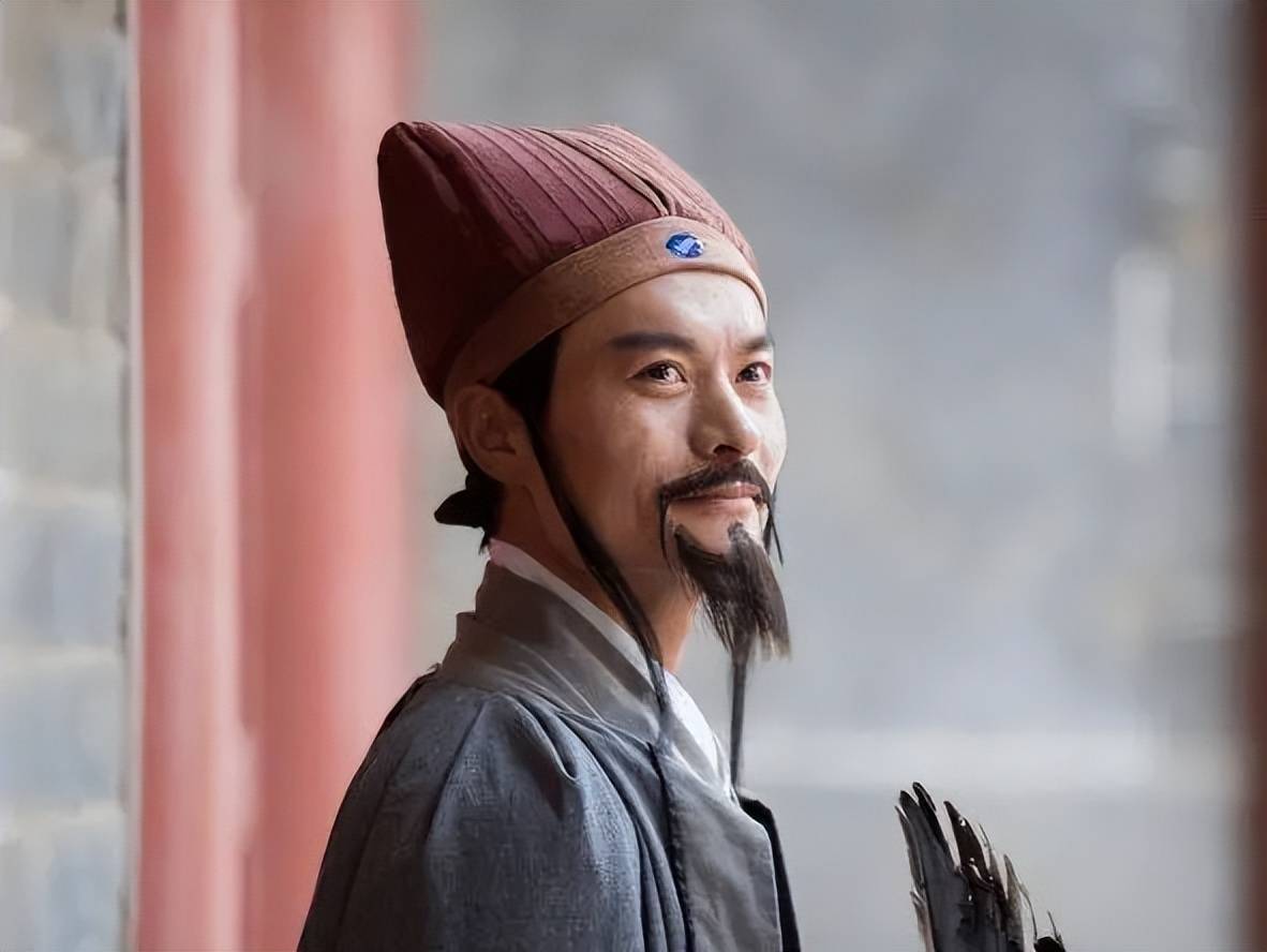 吴用虽然学富五车才高八斗但是是一个很典型的书呆子