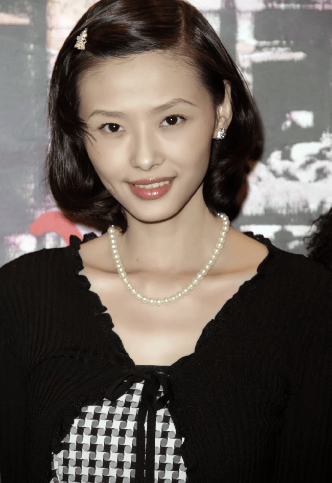 从纯情女星到毒后萧淑慎的沉沦与救赎