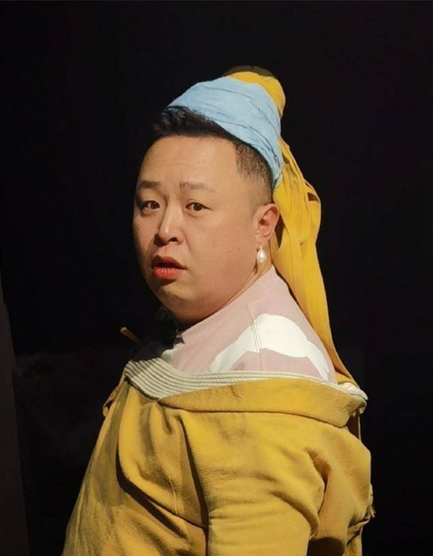 原创德云社阎鹤祥与女演员吃饭遭路人误会壮壮要不认识就挨打了