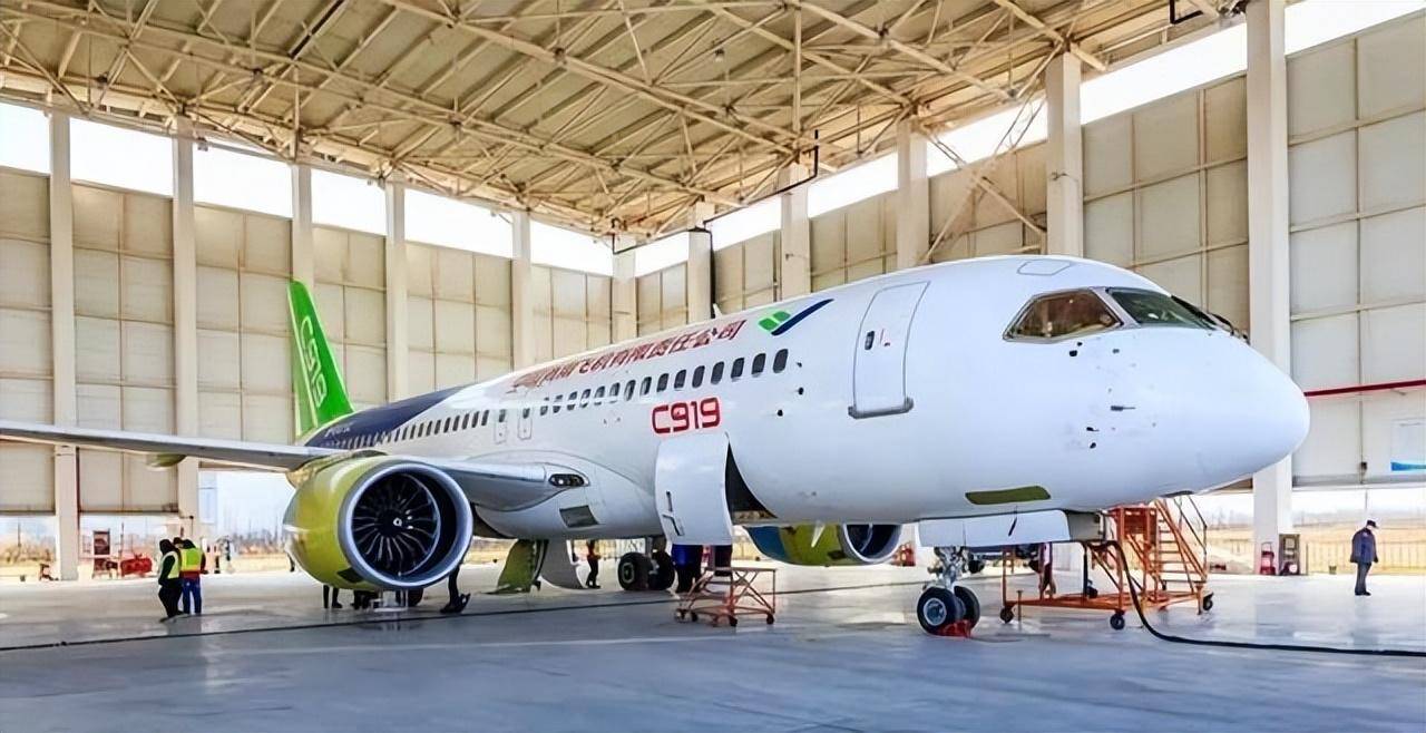 因此中国对于民航客机的国产航发,应该有着中长期的