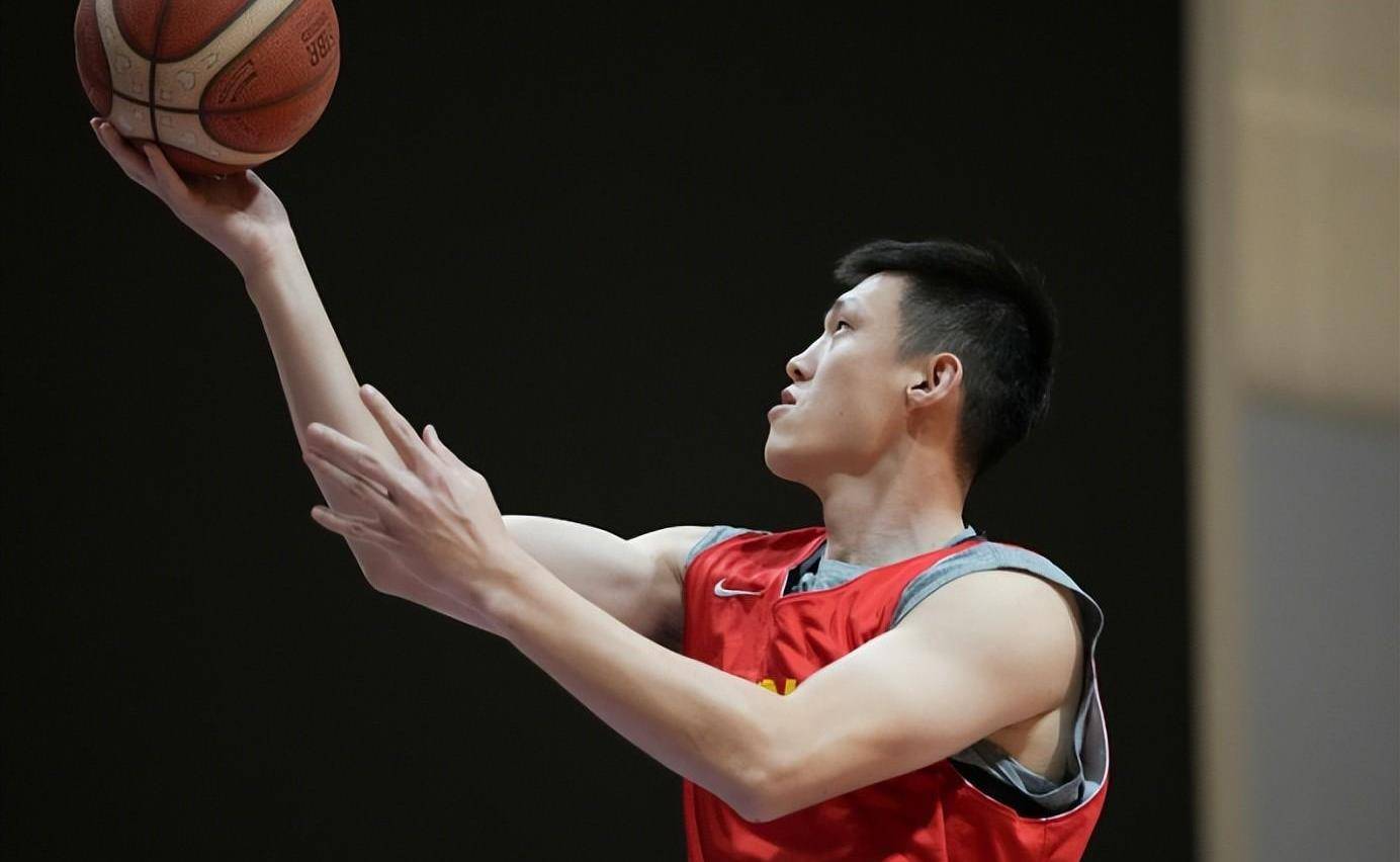 原创广东顶级中锋西热江和周鹏说出了实情姚明这次终于明白了