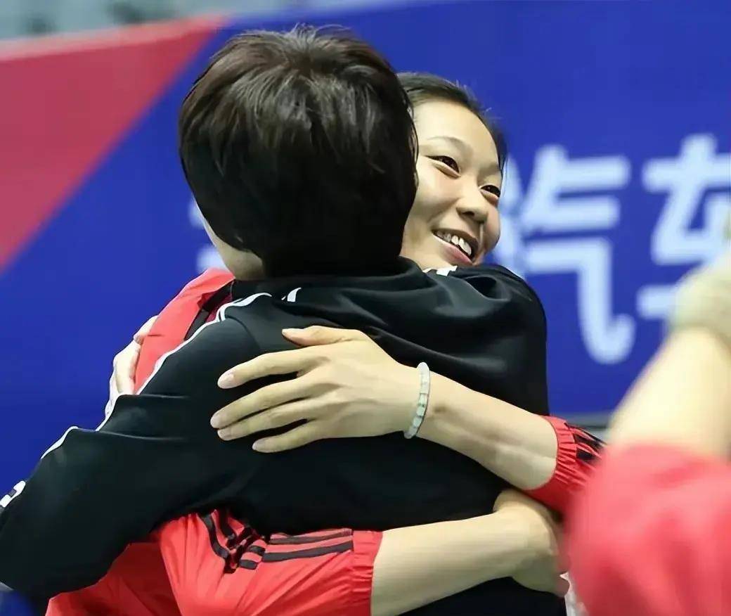 蔡斌摊上幸福的烦恼,中国女排四大问题需要解决_朱婷_张常宁_龚翔宇