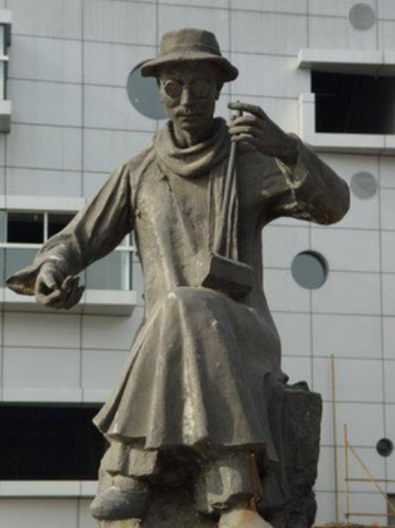 传奇瞎子阿炳嫖赌抽败光遗产梅毒瞎双眼带走百首绝曲