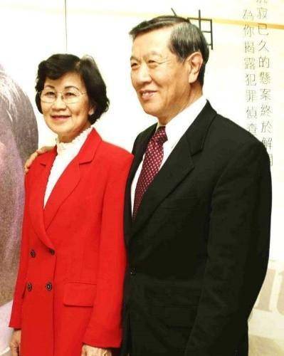 李昌钰79岁痛失发妻一年后与小18岁的女老板结婚如今怎样了