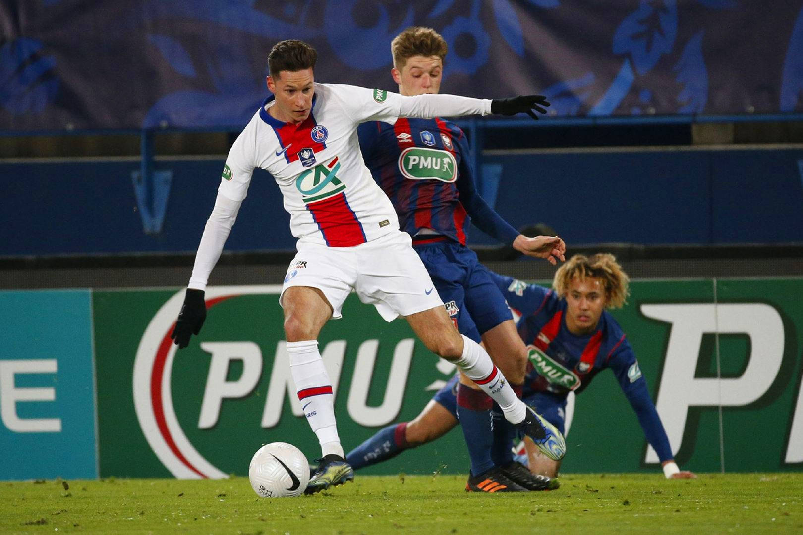 欧冠巴黎圣日耳曼vs巴塞罗那解放者杯米内罗竞技vs罗萨里奥中央