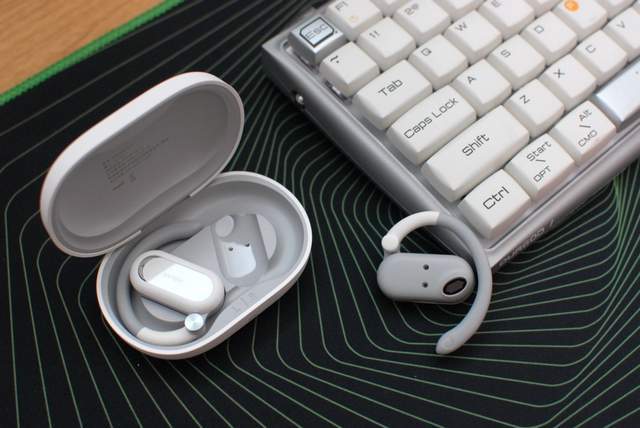 蓝牙5.4革新!虹觅HOLME Fit2开放式耳机,一机双享新体验