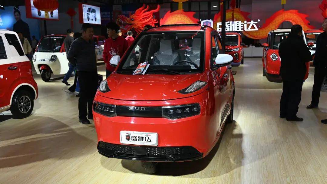 原创中国最抽象的车展cpu干烧了