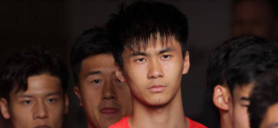 申花夏窗的重要补强曾效力欧洲大牌新援吴少聪加盟