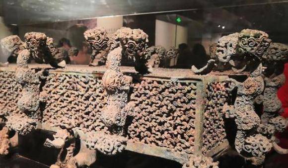 失蜡法是外域文明专家在古墓发现稀世文物刷新人类的认知