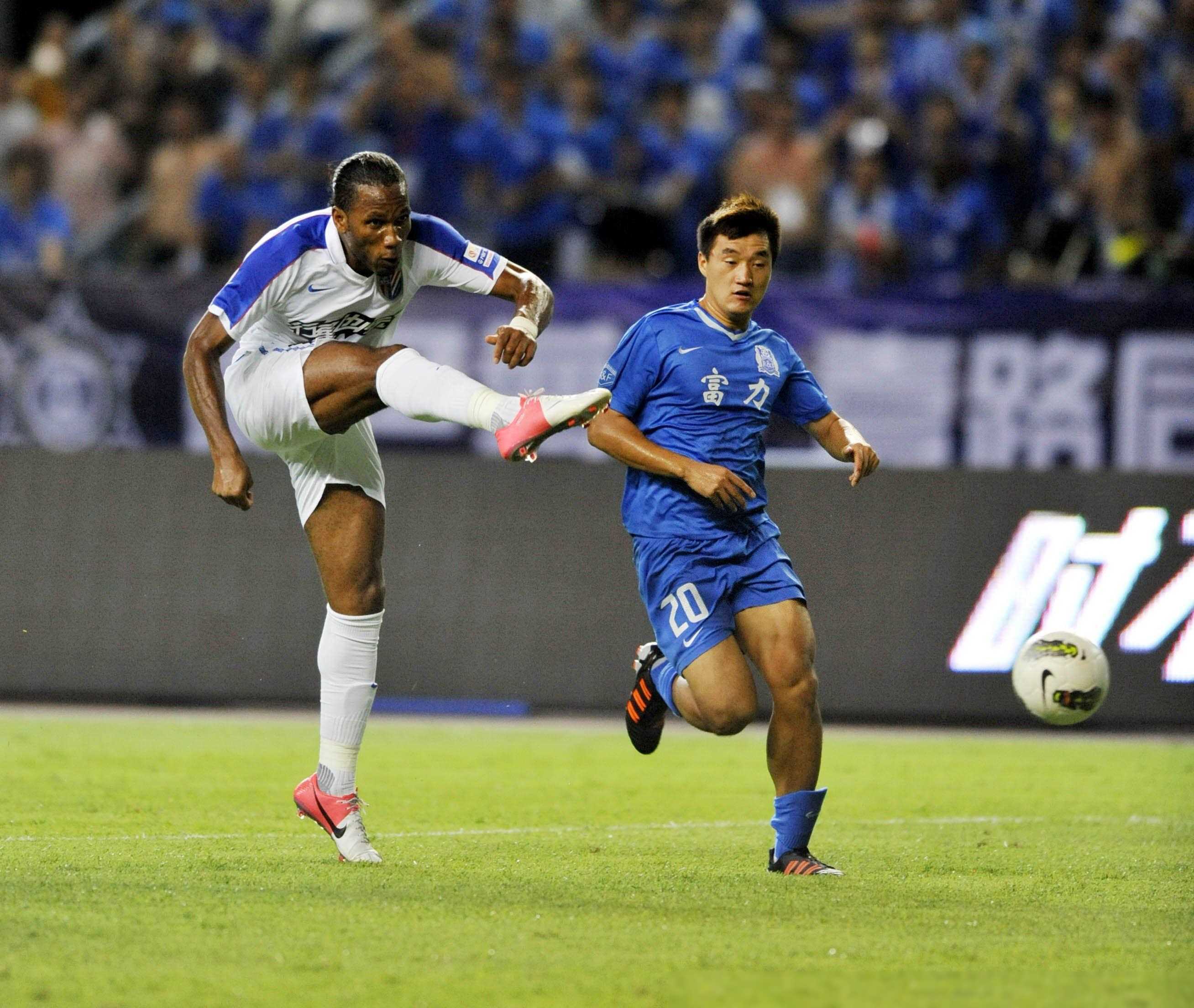 不是只会进球的前锋才是好前锋吗这两位前锋让你惊艳