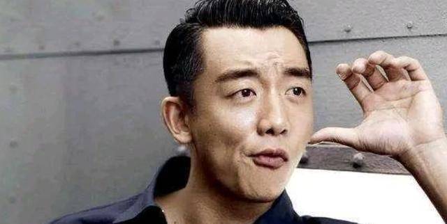 表情,深受观众们的喜爱,接的戏和综艺也是越来越多,陈赫的搞笑幽默