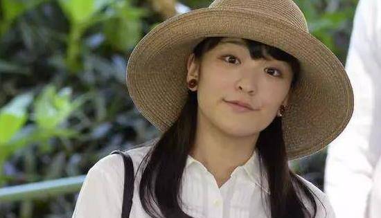 4,真子内亲王——木香花木香花就比较常见了,主要有黄白两色,香味是