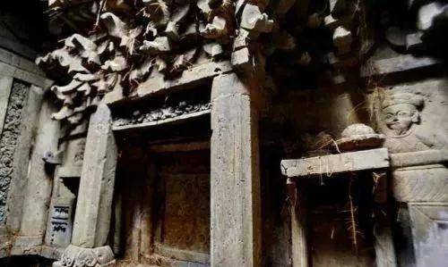 那么墓主人究竟是哪一边的?是后周一边?还是北汉,契丹一边?