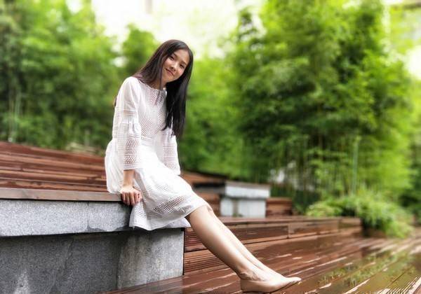 原创赏春景拍照片总丑到爆5个大片拍照技巧刘雯吴宣仪明星们都会