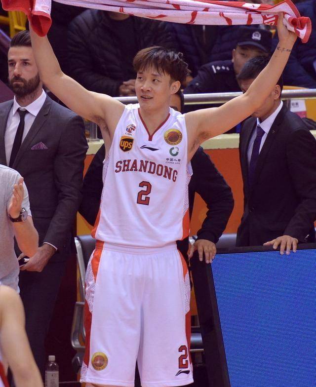 丁彦雨航回归时间定了!睢冉终于认清现实,巩晓彬或成最大赢家?_山东男