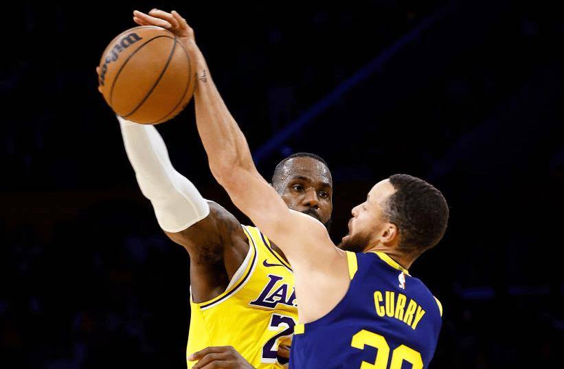 原创不是很好勒布朗詹姆斯3311库里237西部大换血湖人险胜