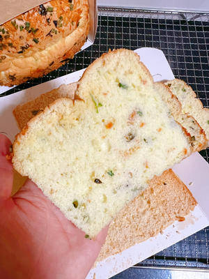 香葱肉松金枕蛋糕做法如果上色太快记得盖锡纸