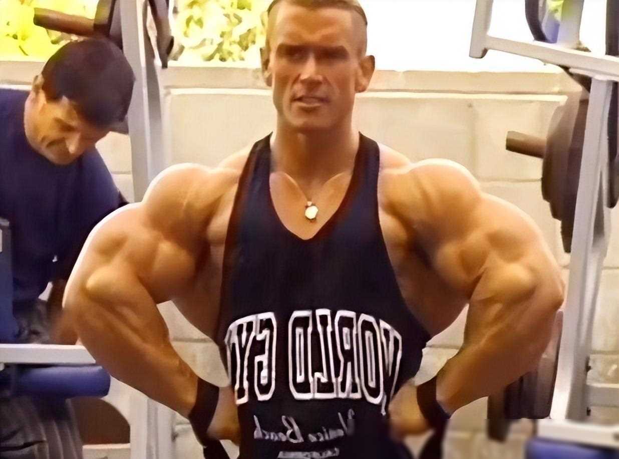 原创健美传奇人物李普瑞斯特谈背部训练常见错误