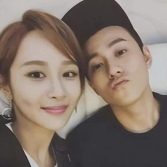 毛晓慧_秦俊杰_恋情