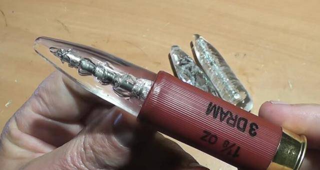 原创打着子弹的幌子一旦被击中再好的外科医生也没有办法