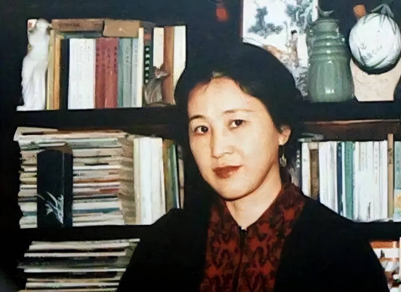 大画家范曾:靠朋友接济,却与朋友妻子私会10年,还把人家儿子改了姓!