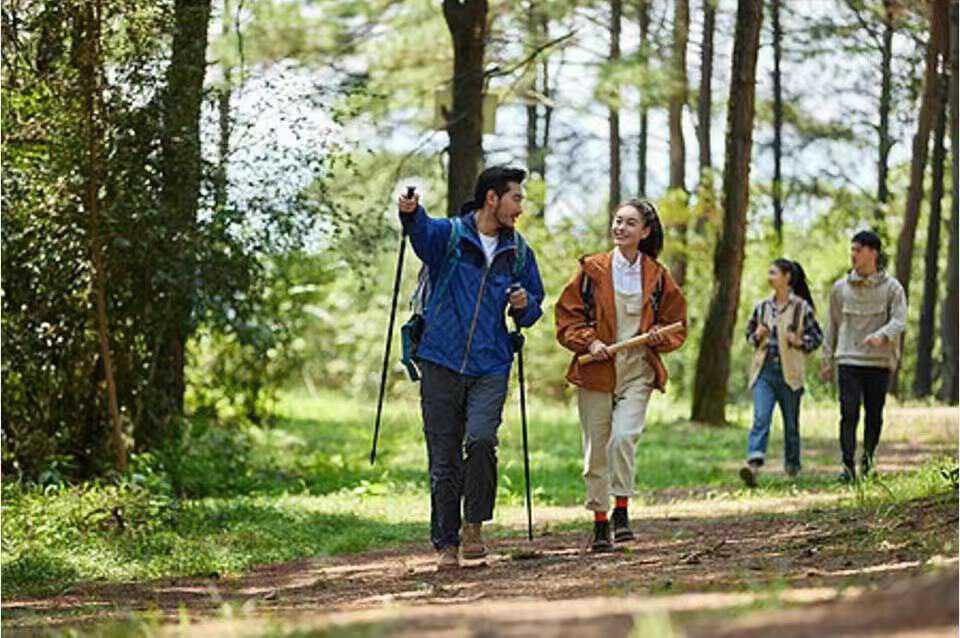 年轻人买爆唯品会户外装备今年流行打野