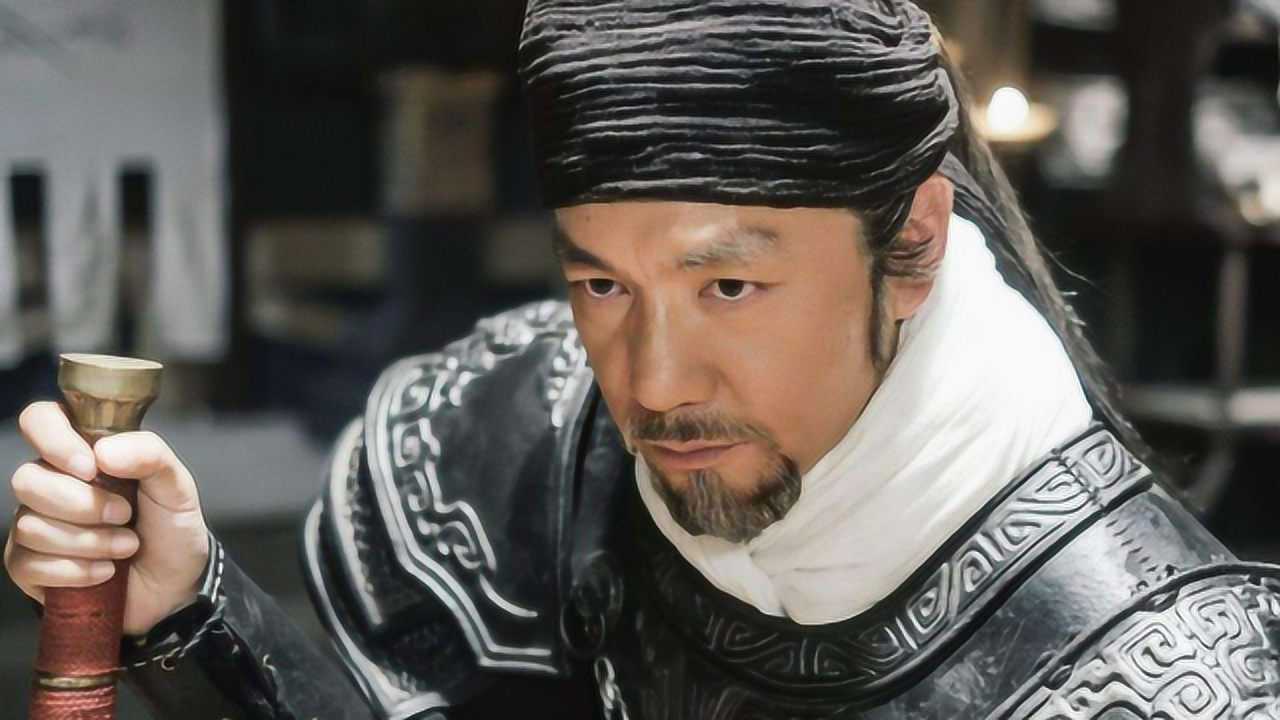 同时,秦国却暗中用富有作战经验的名将白起替换了当时的秦军统帅王龁