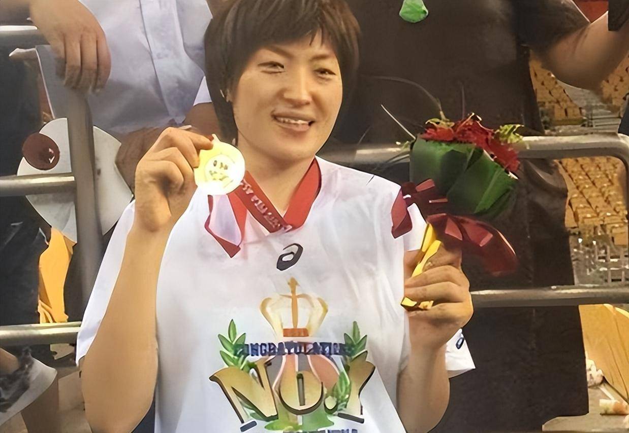 原创天津女孩王岑静入国外身份4次带队击败我们队退役后想回来