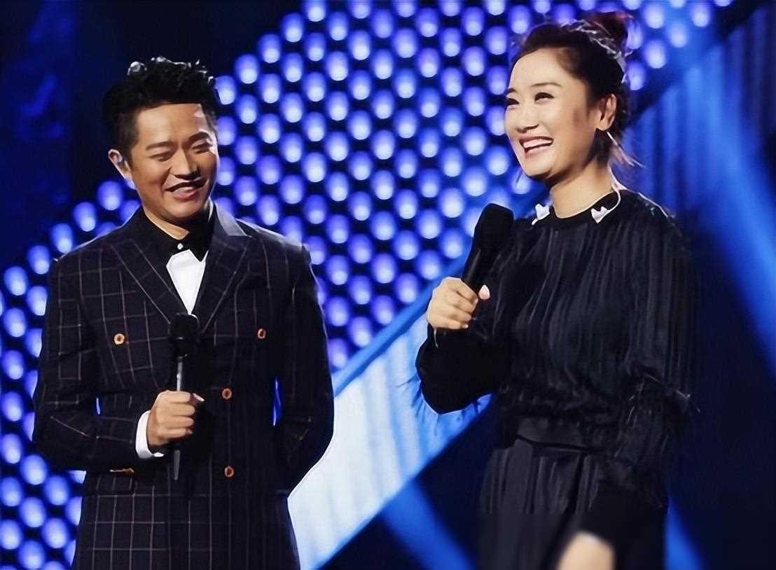 凤凰传奇收入稳步增长,踏上发展新高峰_曾毅_合作_组合