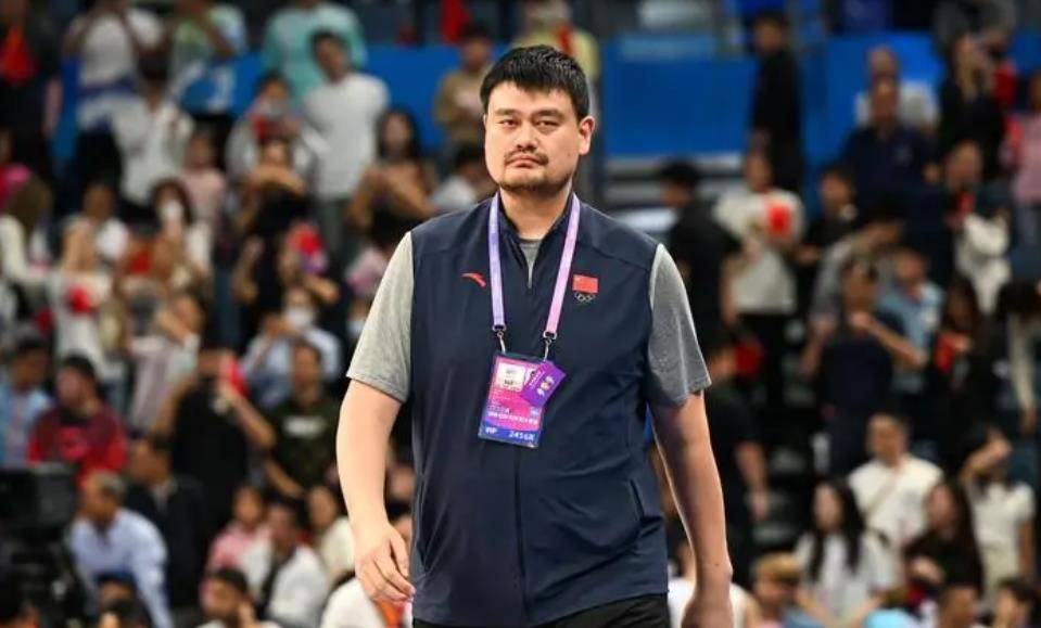 原创杨毅里约奥运后姚明被举报接受50万贿赂球迷这是在侮辱姚明