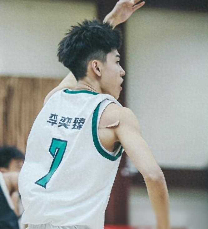 原创宏远锋线持续发力两场比赛得分30助攻大胜情绪焕然一新