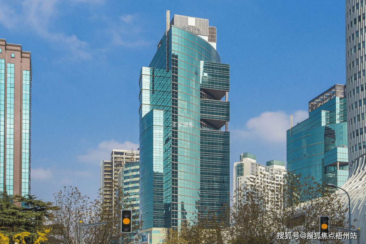 2024年上海虹桥南丰城的优缺点分析合不合适租预约通道