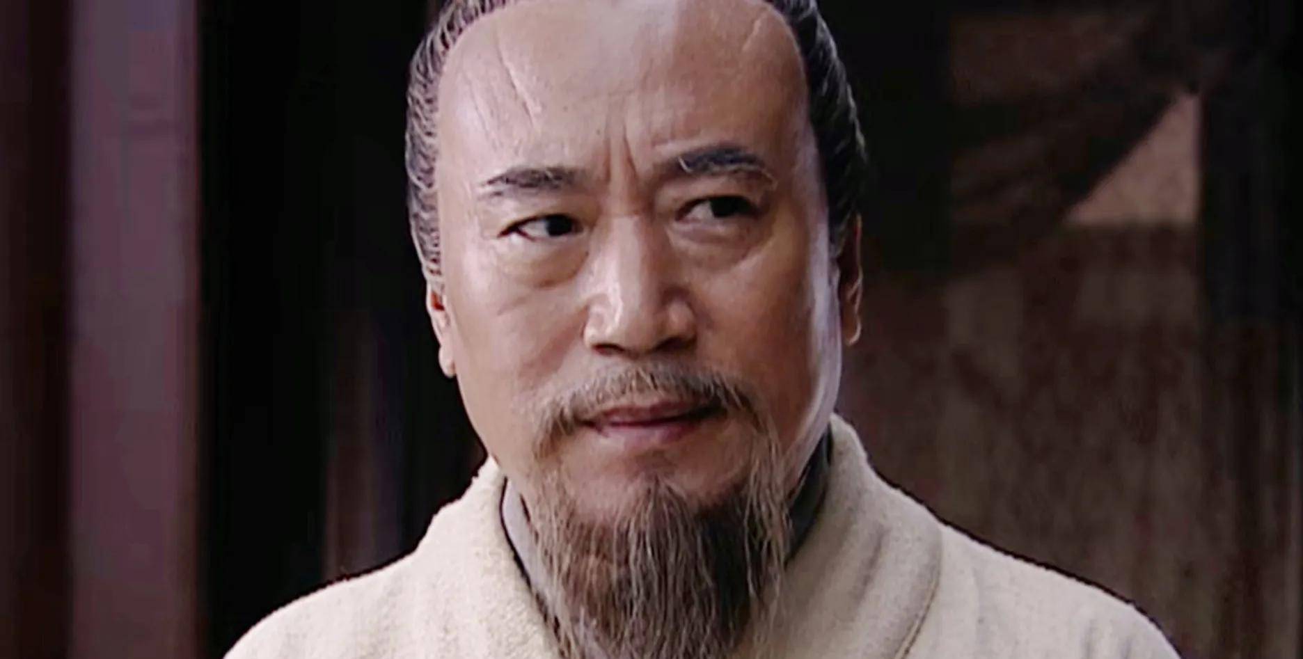 然好学,游侠,任气节,内行脩絜,好直谏,数犯主之颜色,常慕傅柏,袁盎之