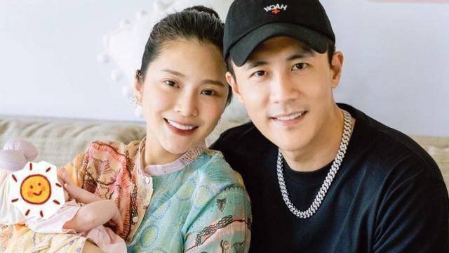 杜淳老婆王灿秀恩爱被网友讽刺本人下场回怼网友杜淳是海王