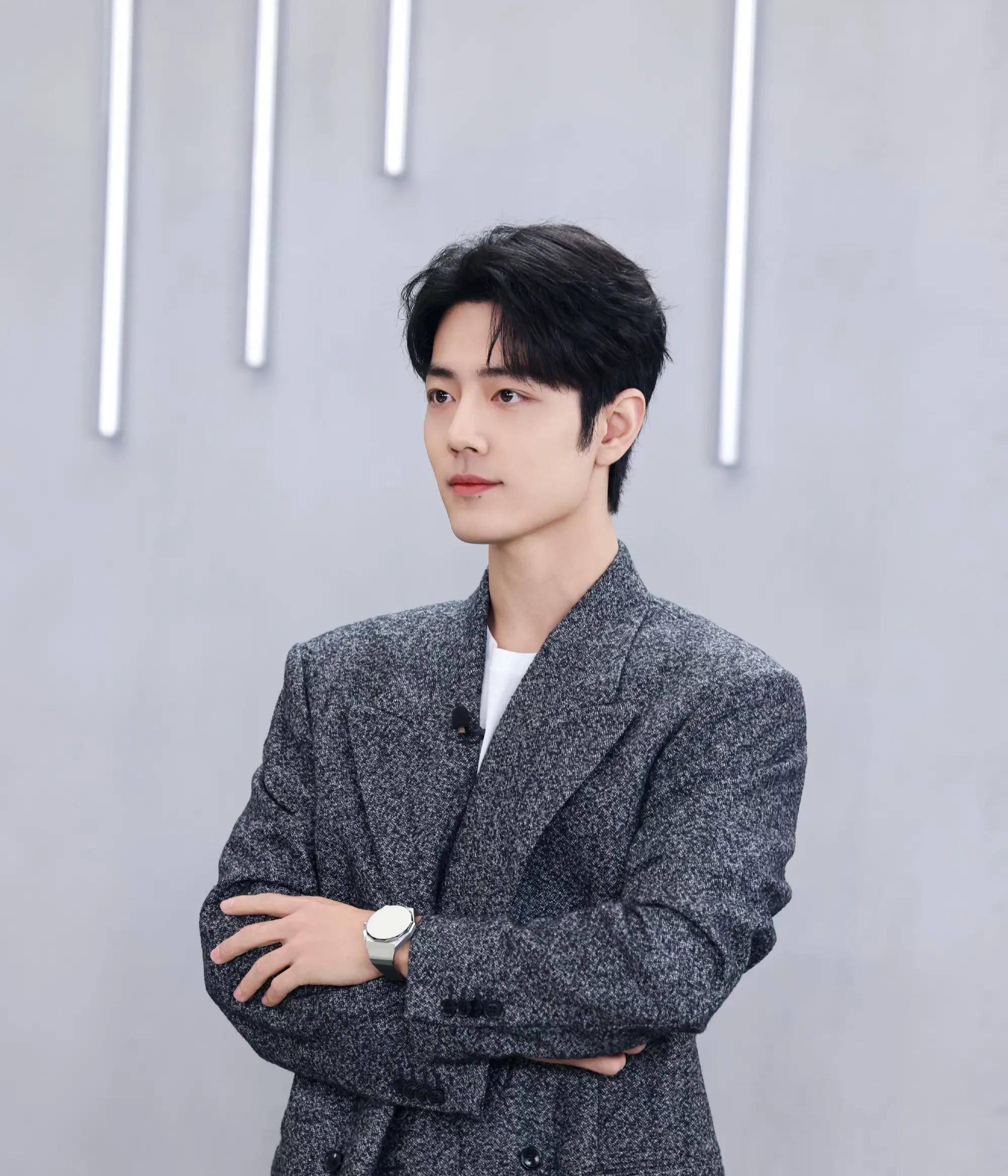 肖战粉丝澳龙多高奢商务直播75万腕表卖断货